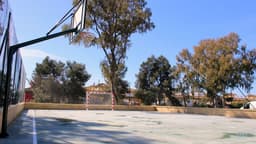 El Ayuntamiento concluye las obras de nuevos aparcamientos en Cancelada y zonas de ocio en Isdabe y Nueva Atalaya