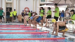 La Escuela de Natación de Estepona celebra la penúltima prueba del XXXIX Circuito Provincial de Natación de Verano de la Diputación