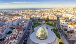 Más de 160 negocios se adhieren a la campaña municipal de apoyo al comercio local que  movilizará más de 180.000 euros 