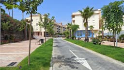 El entorno de la iglesia del Carmen queda abierto al público y al tráfico rodado tras finalizar las obras de urbanización