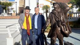 Estepona amplía su Ruta de Esculturas con una obra de Juanjo San Pedro en el entorno del Mirador El Carmen