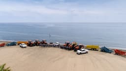 El Ayuntamiento renueva por completo la flota de máquinas para mantenimiento y conservación  de las playas