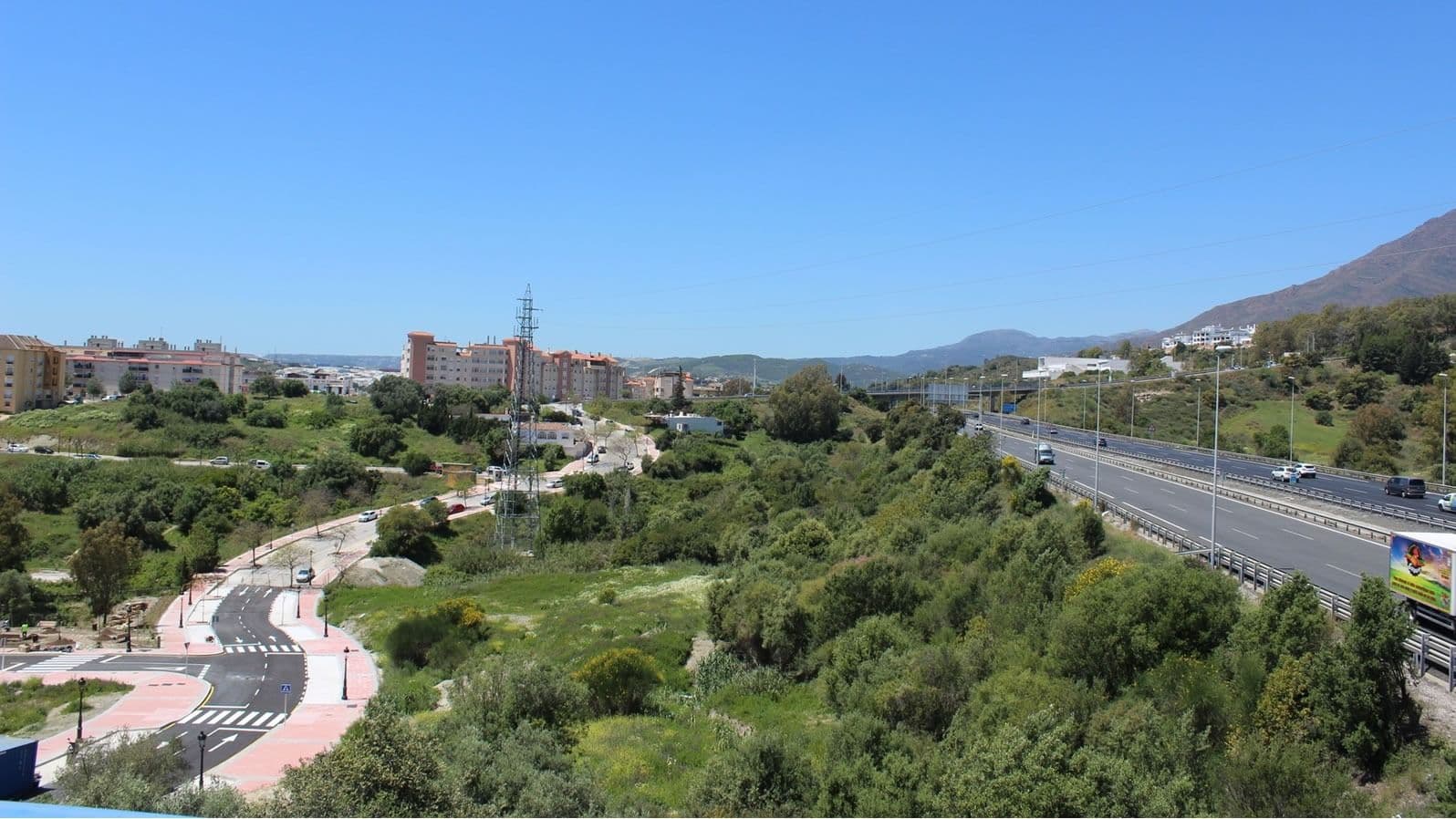 El Ayuntamiento lleva dos años esperando el estudio de viabilidad comprometido por el Gobierno central para la apertura de un nuevo acceso desde la autovía A-7