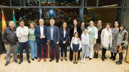 El Ayuntamiento reconocerá a la Asociación Española contra el Cáncer y al voluntario de Cáritas Julio Pérez en los XX Premios ‘Estepona Social y Solidaria’
