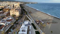 10.000 personas asisten a la inauguración del bulevar peatonal de más de un kilómetro que abre la ciudad al mar, uniendo el Jardín de la Costa del Sol con el Mediterráneo
