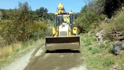 El Ayuntamiento ejecuta una veintena de actuaciones en  Cancelada con motivo de la romería de San Isidro Labrador