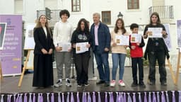 El Ayuntamiento conmemora con los jóvenes el ‘Día Internacional de la Eliminación de la Violencia contra la Mujer’