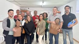 El Ayuntamiento amplía en el extrarradio la red de  espacios municipales cardioprotegidos para atender a personas con paradas cardíacas