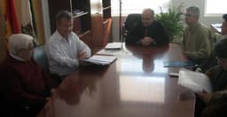 El alcalde aborda con los empresarios iniciativas para potenciar el comercio de Estepona