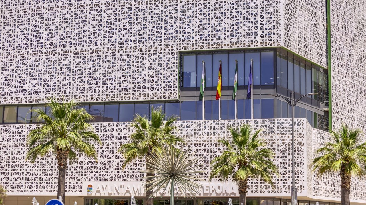 El Ayuntamiento prepara un recurso contencioso-administrativo contra la decisión del Gobierno central de dejar a Estepona sin fondos europeos